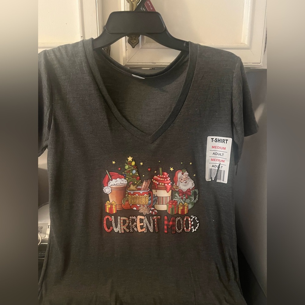 Gray Christmas Graphic T-Shirt